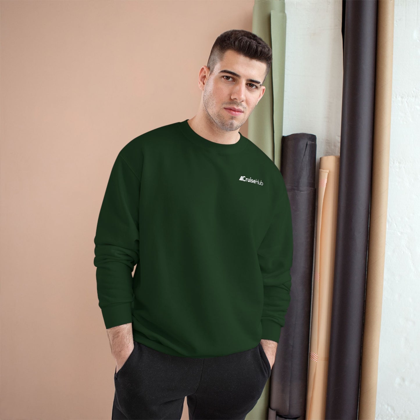 CruiseHub Champion Sweatshirt | Comfortable Crewneck for Travel Enthusiasts